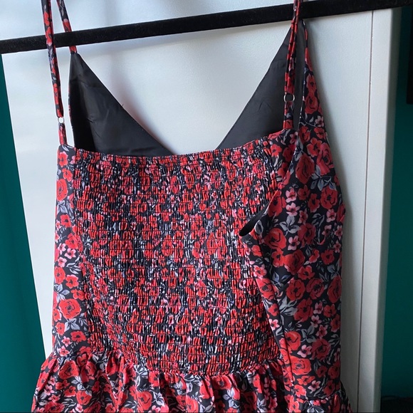SHEIN FLORAL ROSE DRESS - Picture 8 of 9